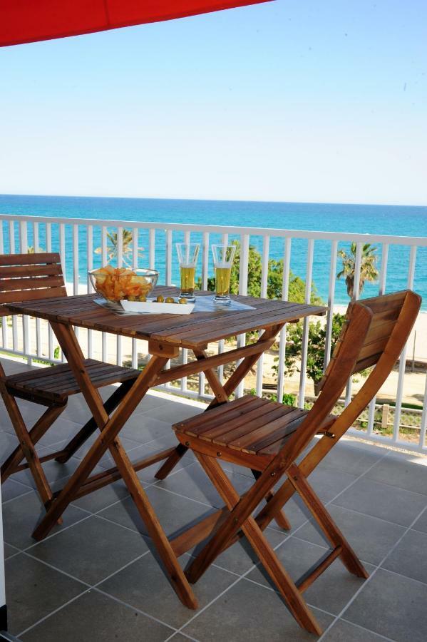 Apartamento Frente Al Mar Canet De Mar Exteriér fotografie